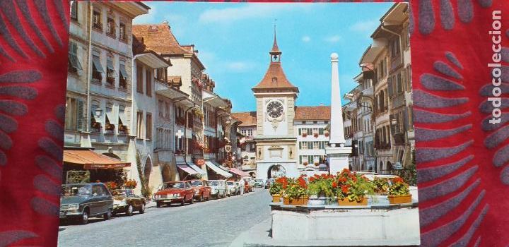 Postales: SUIZA-V53-NO ESCRITA-MURTEN-MORAT-GRAND RUE ET LA PORTE DE BERNE