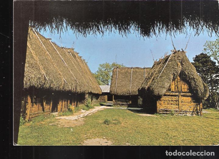 Postkarten: Agtackta Uthus. Gamalgarden . Bungemuseet. Sellado en 1983 en Escocolmo. Suecia.