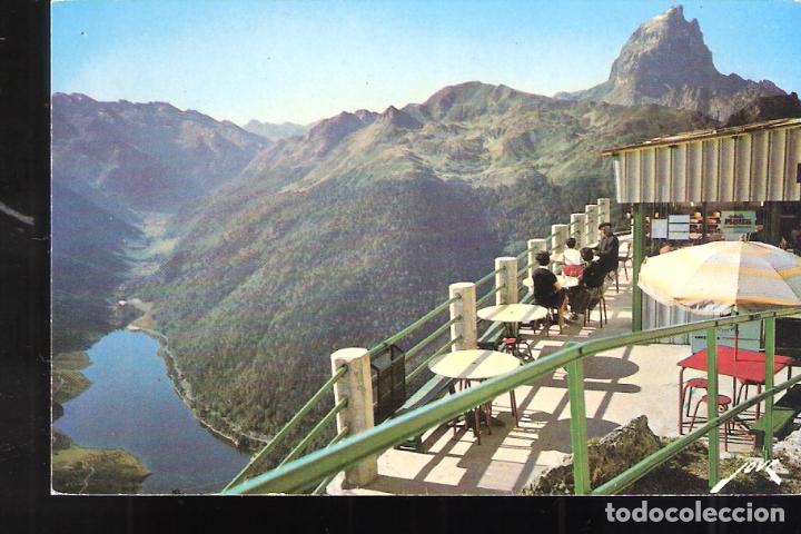 Cartoline: La gare superieure du teleferique et le Lac de Fabr&egrave;ges. Francia.