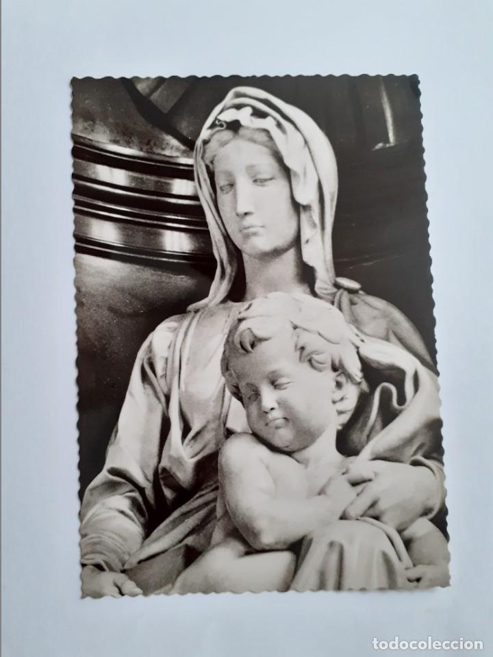 Cartes Postales: POSTAL - B&Eacute;LGICA BRUJAS BRUGGE BRUGES - ESTATUA DE ST. MAR&Iacute;A CON EL NI&Ntilde;O MICHELANGELO - S/C