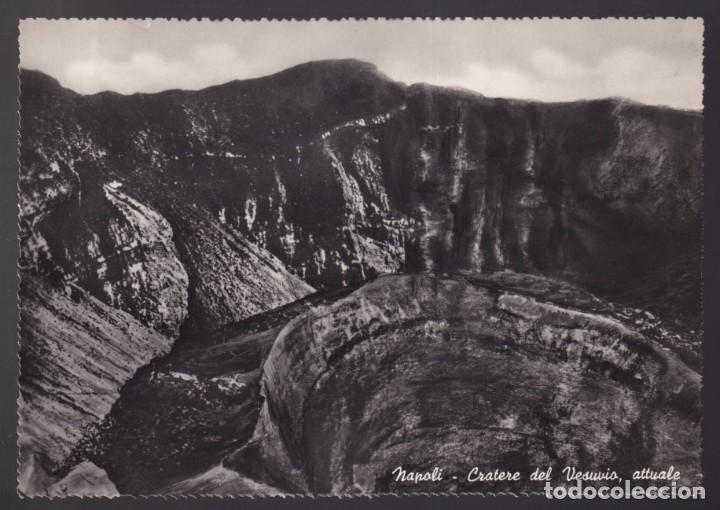 Cartoline: Italia. Napoli. *Crat&egrave;re actuel du V&eacute;suve* Nueva.