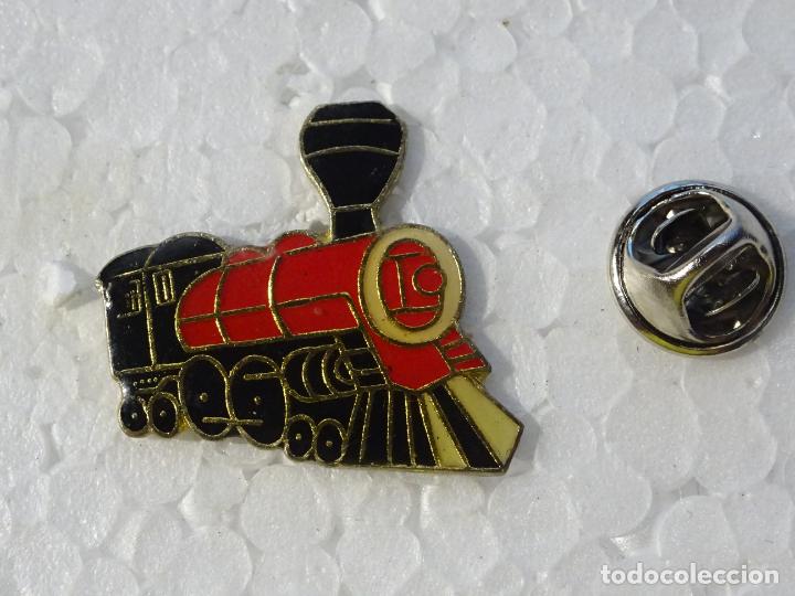 Postales: PIN DE TRENES FERROCARRILES. ANTIGUA LOCOMOTORA VAPOR