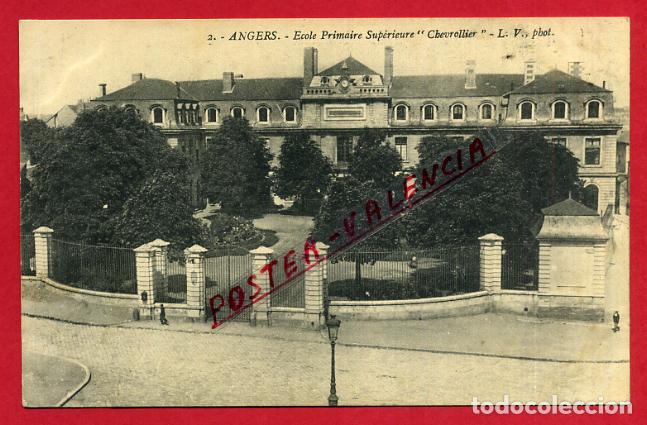 Postkarten: POSTAL FRANCIA ANGERS ECOLE PRIMAIRE P87820 B