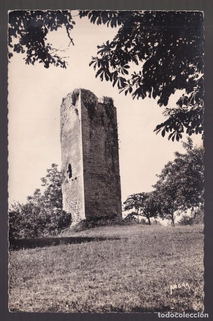 Postales: Francia-24. Montignac-sur-V&eacute;z&egrave;re. *La Tour pench&eacute;e de la Vermondie...* Circulada.