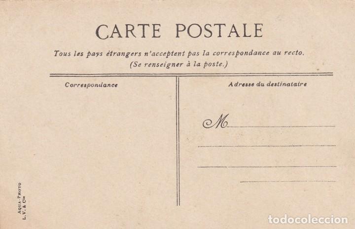Postales: 3 Lyon - La place Bellecour - Foto 2