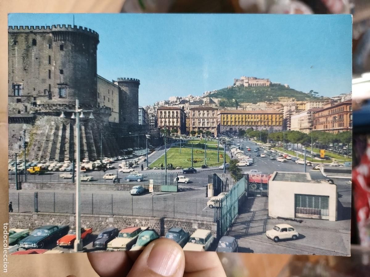 Postkarten: Postal NAPOLI Piazza Municipio e Maschio Angioino S/C
