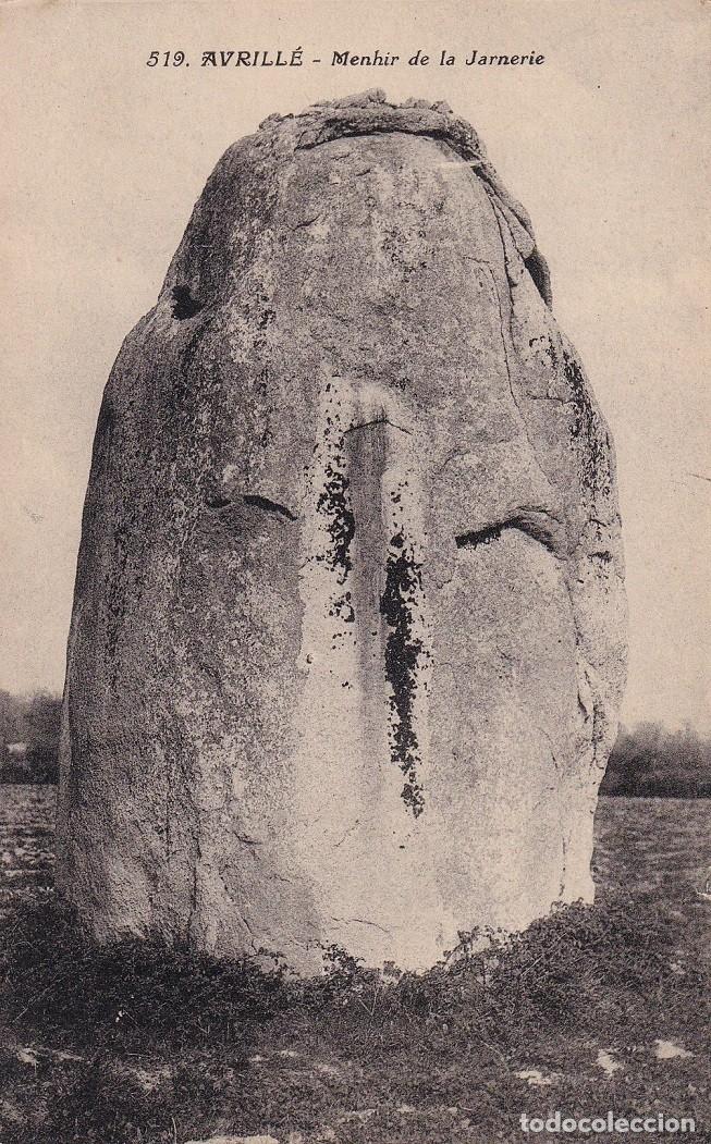Cartes Postales: 519 Avrill&eacute; - Menhir de la Jarnerie / Muy escasa