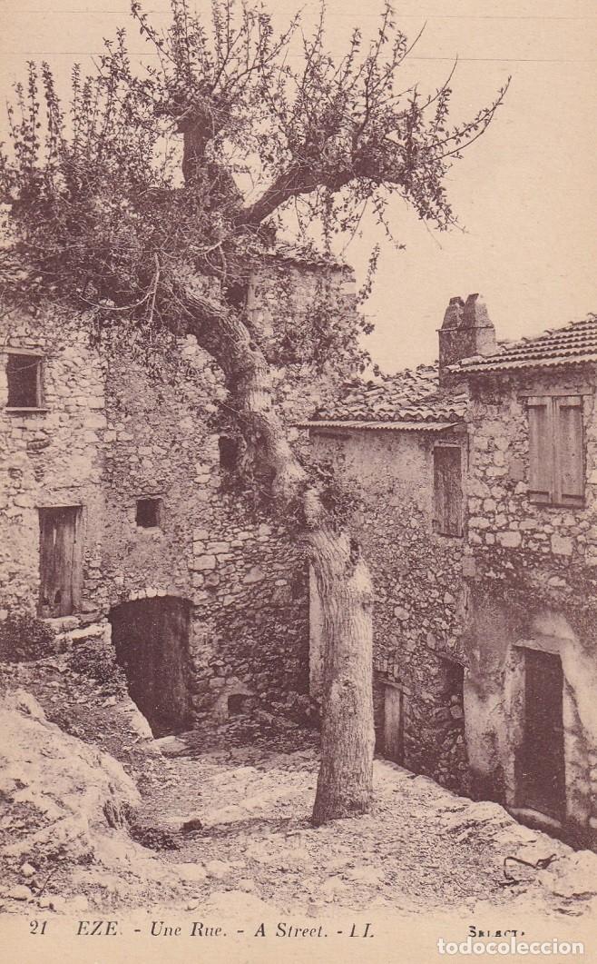 Postales: 21 Eze - Une Rue - A Street / Ll. - Foto 1