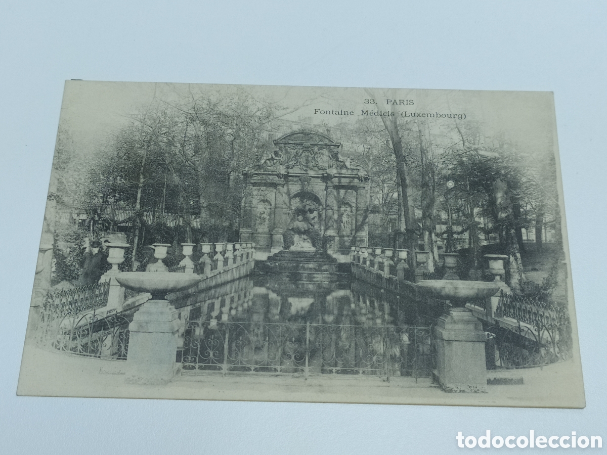 Postales: N&ordm; 33. FONTAINE M&Eacute;DICIS - PARQUE LUXEMBURGO - PARIS - PPIOS S.XX - SIN CIRCULAR