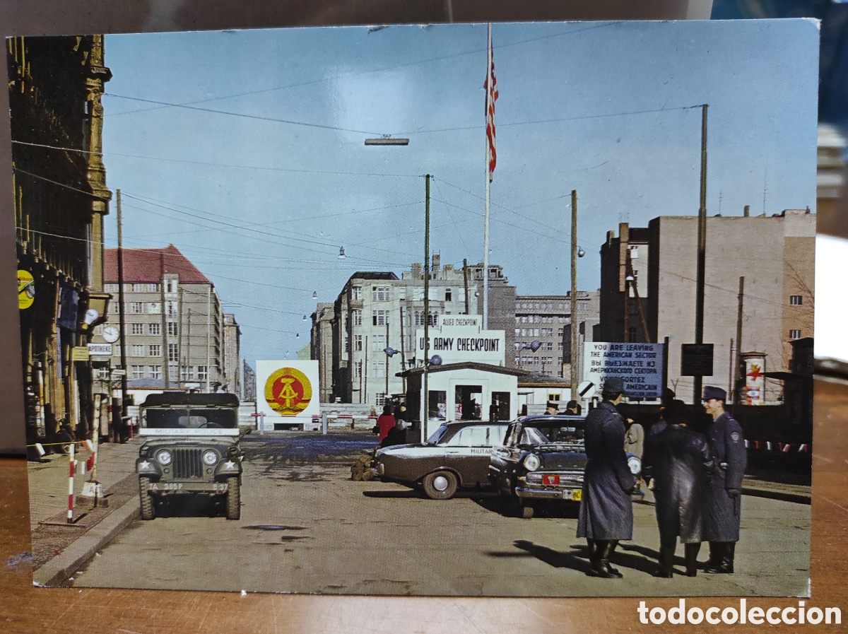 Postkarten: BERLIN. GUERRA FRIA. CHECK POINT CHARLIE. 1961