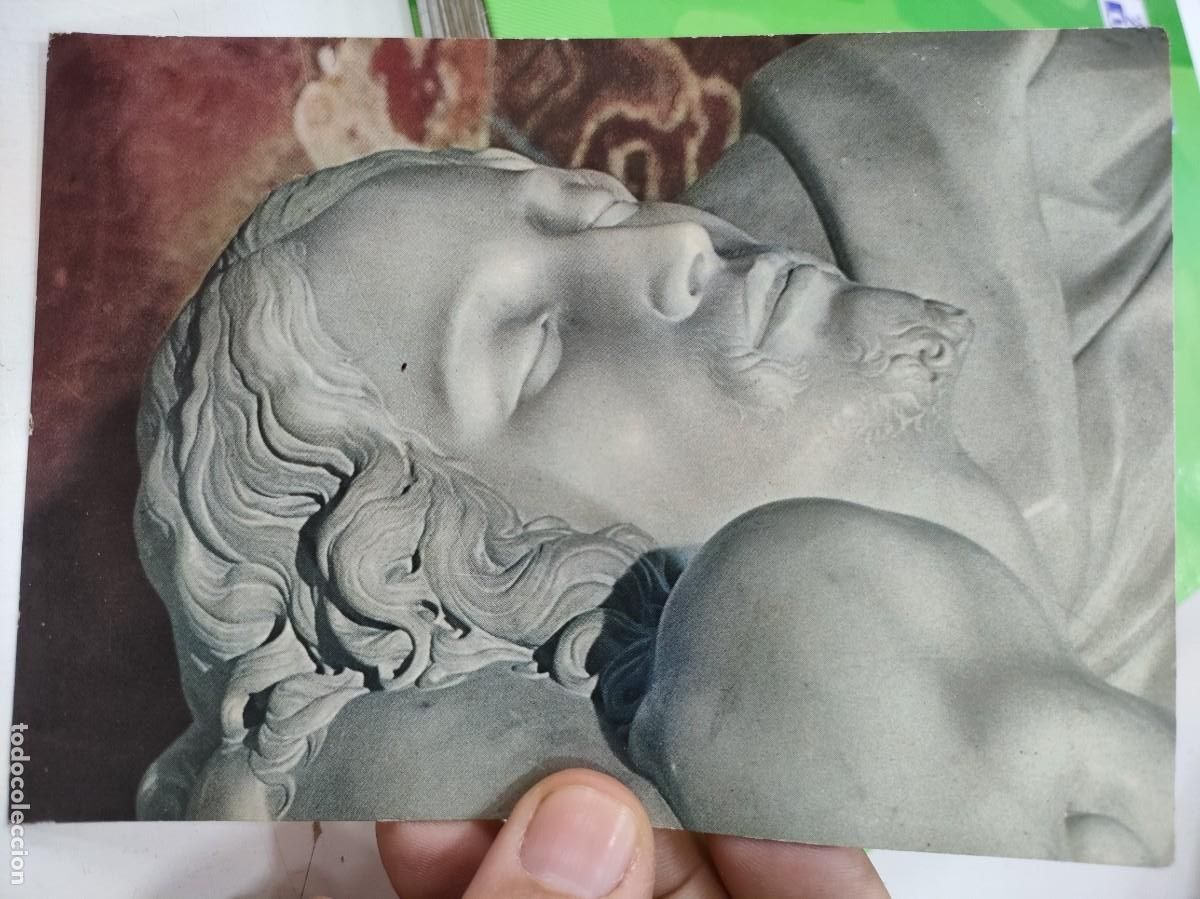 Postales: Postal CIUDAD DEL VATICANO Bas&iacute;lica de San Pedro La Piedad de Miguel &Aacute;ngel SC Esquinas pel&iacute;n tocadas