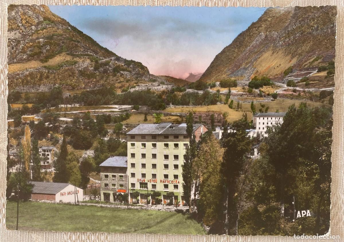 Postcards: FOTO POSTAL DE VALLS D&acute;ANDORRA, HOTEL MARTICELLA, CIRCULADA.