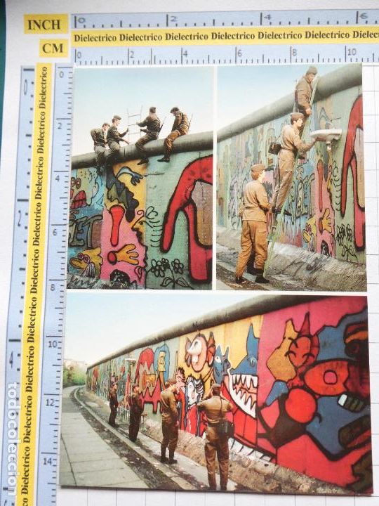 Cartoline: POSTAL DE ALEMANIA BERL&Iacute;N MURO SOLDADOS ADUANA FRONTERA DDR . 1526