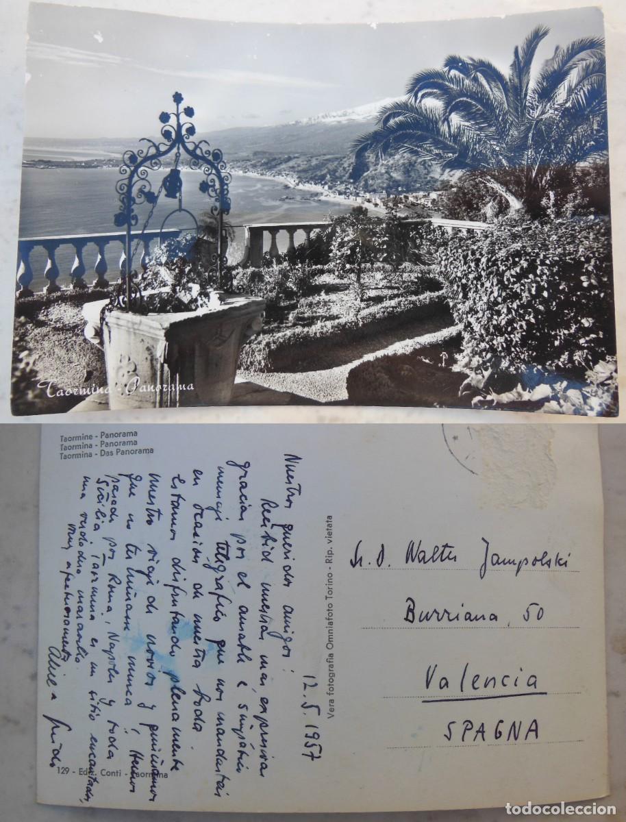 Cartoline: Postal Fotogr&aacute;fica : TAORMINA. Panorama. 1957