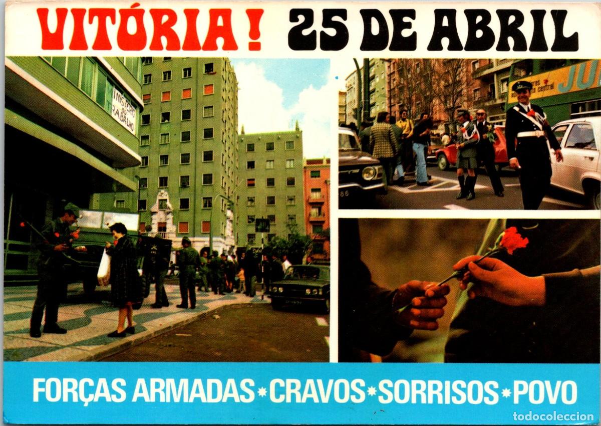 Postales: Portugal - Vit&oacute;ria! - 25 de Abril - For&ccedil;as Armadas - Cravos - Rorrisos - Povo - Ed. &Aacute;ncora-149x105mm