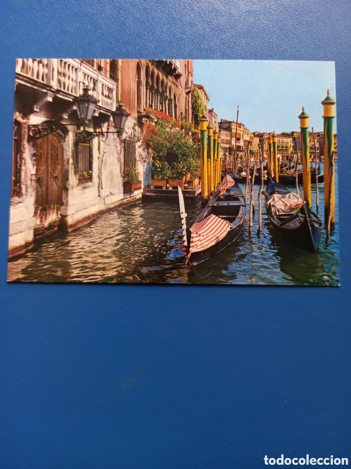 Postkarten: POSTAL VENEZIA. GONDOLE A RIPOSO. SIN CIRCULAR