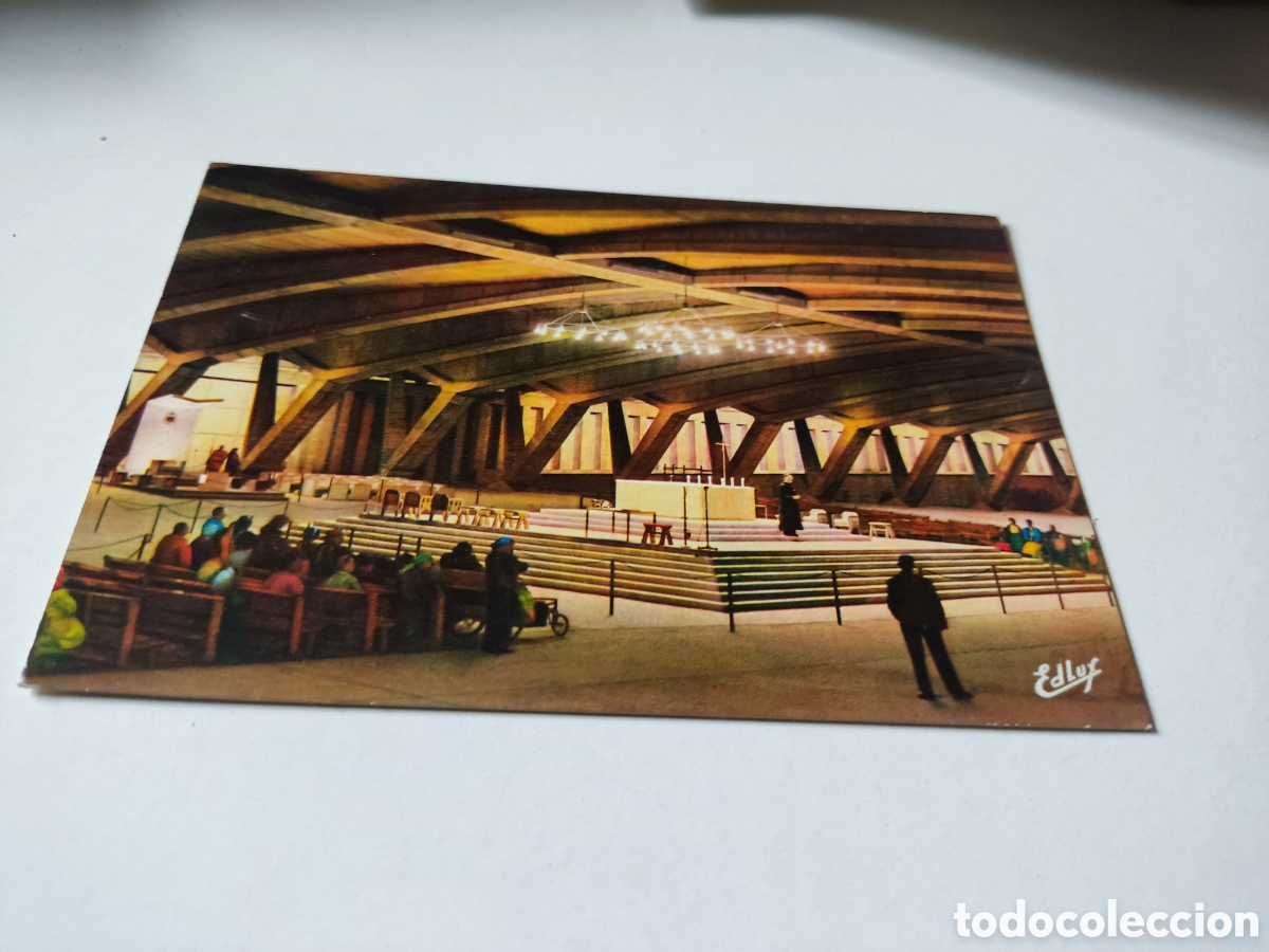 Postales: Postal Lourdes bas&iacute;lica - Foto 1