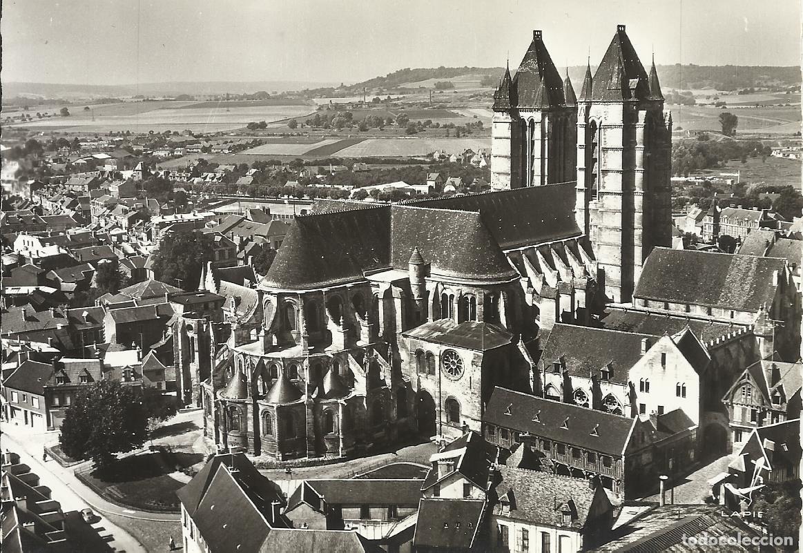 Postkarten: Postal. Francia. Noyon. 23. La Cathedrale. Lapie. 10x15 cm.