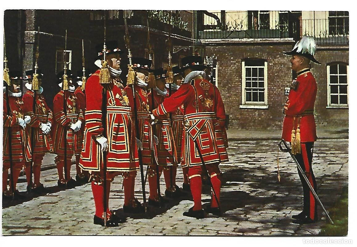 Postais: YEOMAN WARDERS, TOWER OF LONDON - REINO UNIDO
