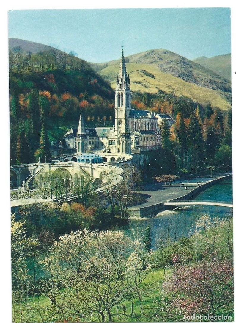 Postales: LA BASILIQUE ET LE GAVE ET LE NOUVEAU PONT / THE BASILIC AND THE RIVER GAVE.- LOURDES - FRANCIA