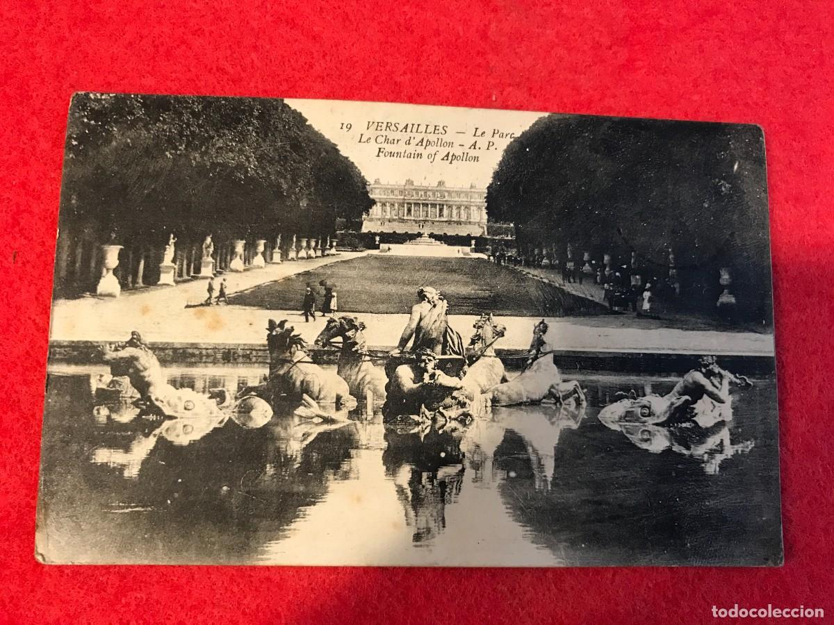 Cartoline: POSTAL. VERSAILLES. LE PARC... (POSTAL ESCRITA EN 1920) FRANCIA.