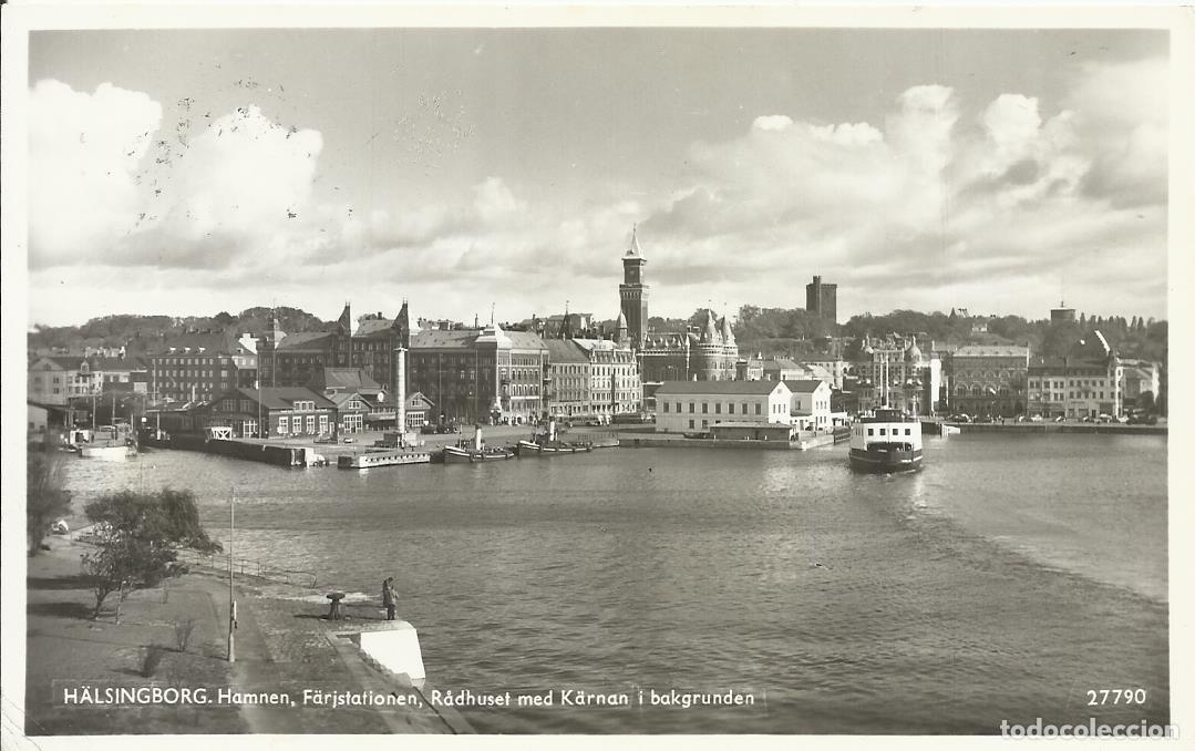 Postkarten: Halsinborg. Hamnen. Radhuset. Karnan. Suecia. 9x14 cm. Postal. 1948. Escrita.