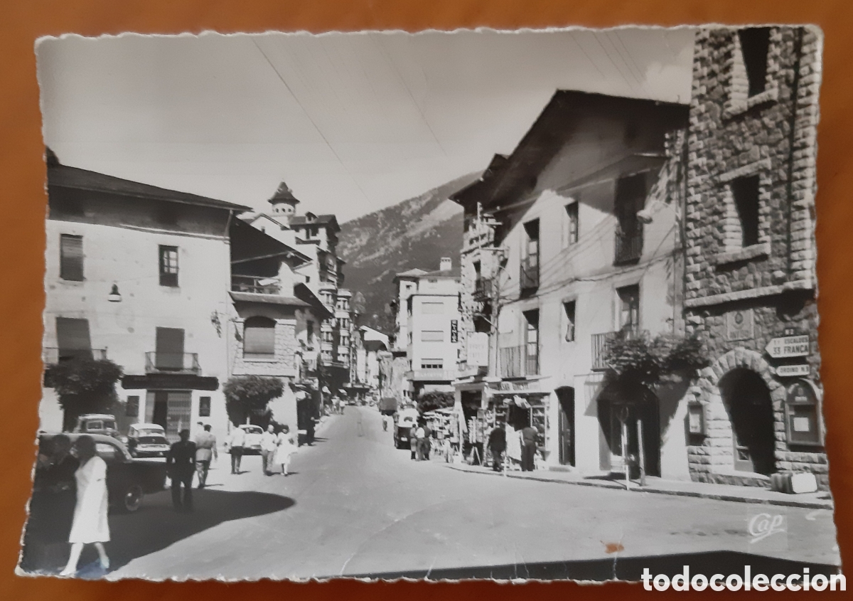 Cartoline: Postal Andorra. Plaza Principal. Escrita sin circular. R8730