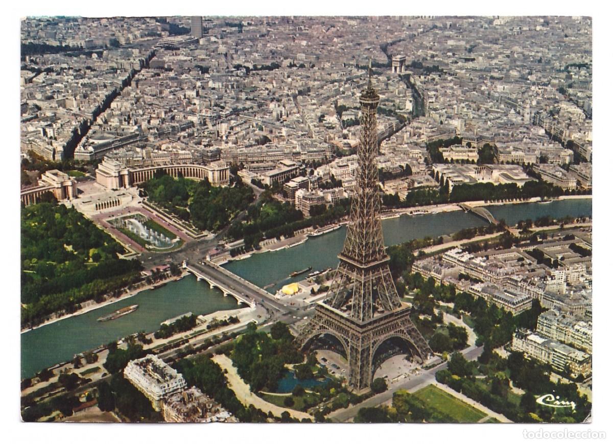 Postales: FRANCE. PARIS. Vue panoramique a&eacute;rienne. La tour Eiffel. Le Trocad&eacute;ro. L'Arc de Triomphe. 1980.