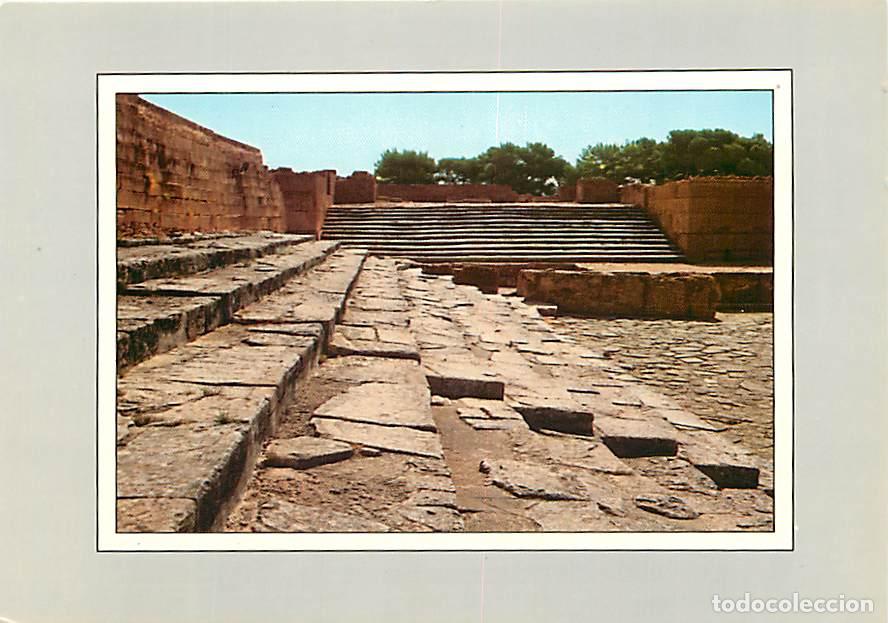 Cartes Postales: Gr&egrave;ce - Phaistos - Le Th&eacute;&acirc;tre et la Cour Ouest. Au fond, l'escalier monumental - Carte Neuve - CPM