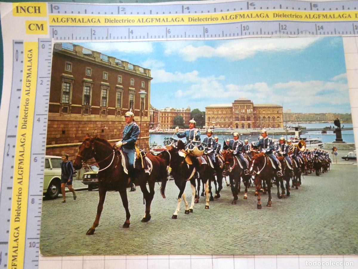 Postkarten: POSTAL DE SUECIA. ESTOCOLMO STOCKHOLM. DESFILE MILITAR GUARDIA REAL SLOTTSBACKEN. 1395