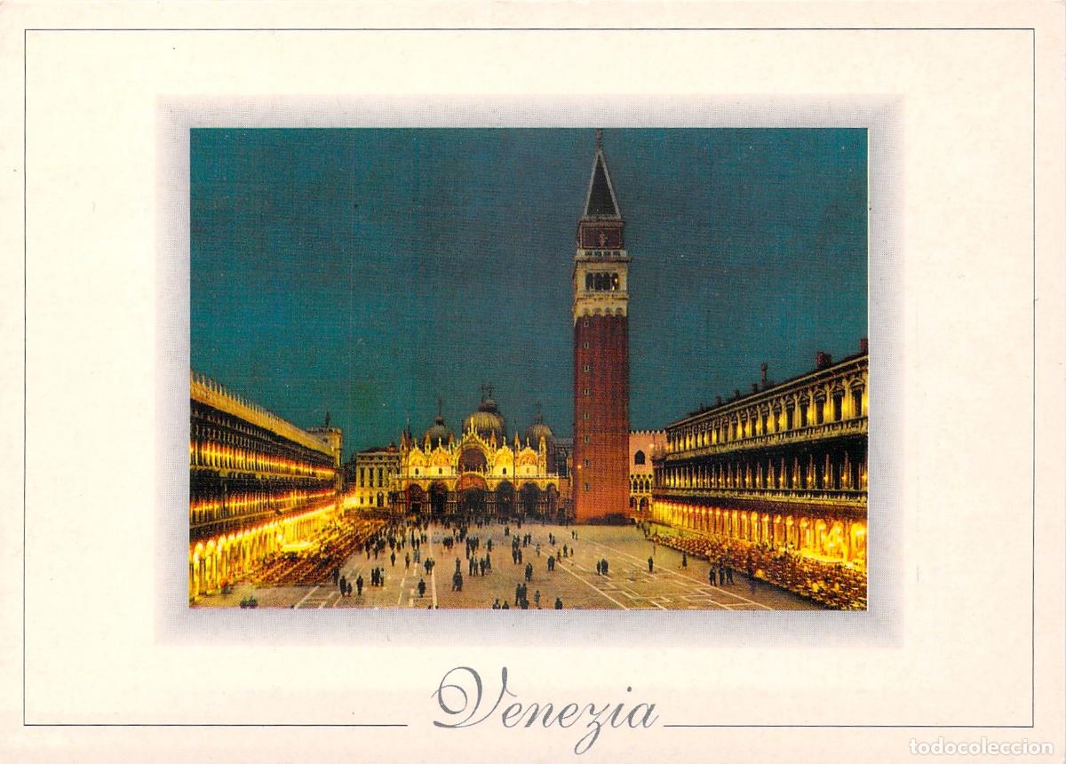 Postales: Postal Venecia, Italia: Vista Nocturna de la Piazza San Marco y Campanile