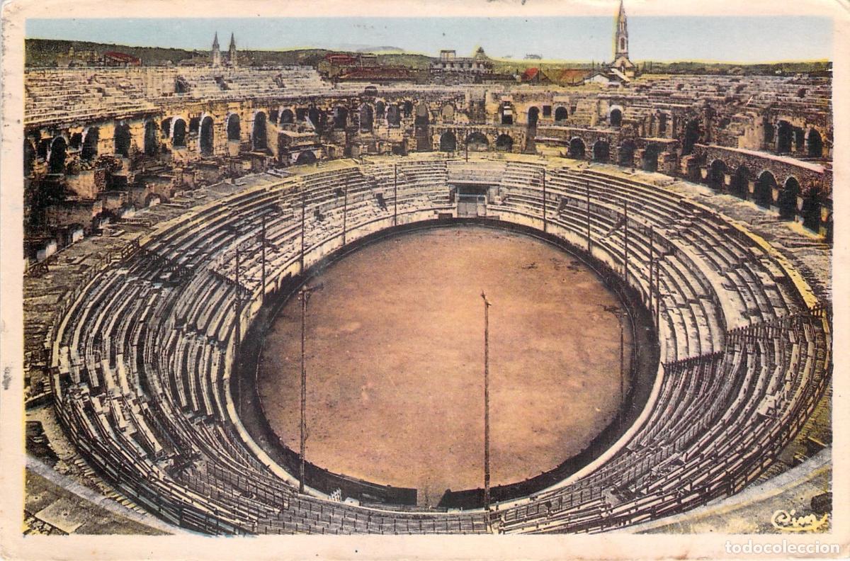 Postales: Postal Nimes (Gard) Francia - Vista interior del Anfiteatro Romano Ar&egrave;nes