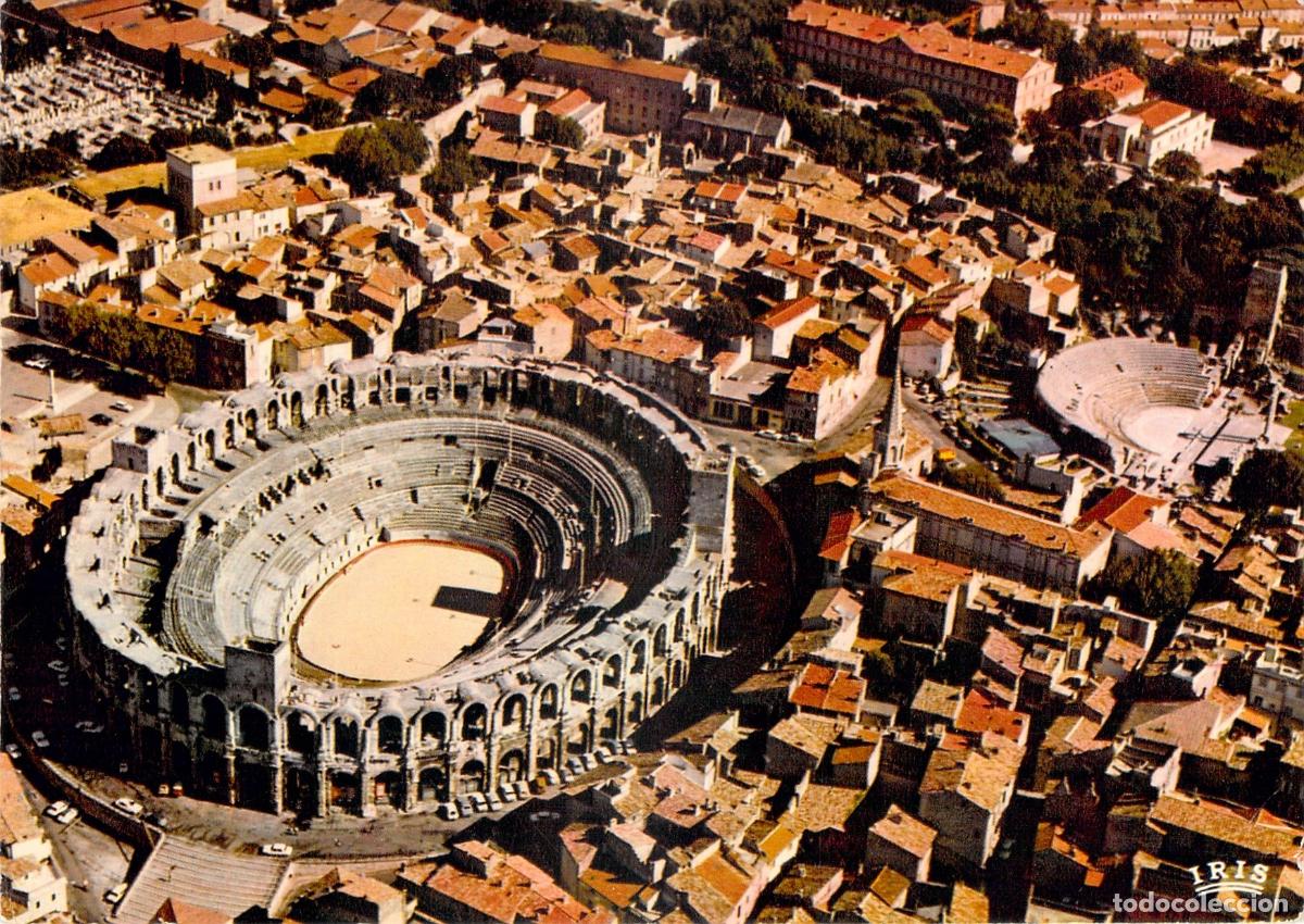 Postales: Postal Arles Francia Vista A&eacute;rea Anfiteatro y Teatro Antiguo Romano