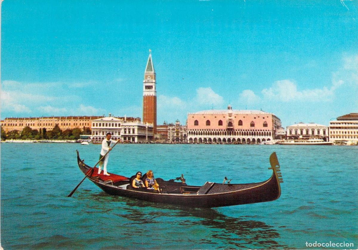 Cartoline: Postal de Venecia: Gondolero y Palacio Ducal, Panorama General de Italia