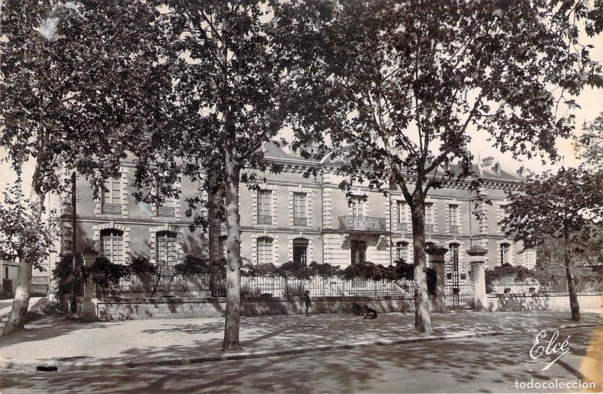 Postais: Postal Jonneins Francia - Ecole des Jeunes Filles - Arquitectura Institucional