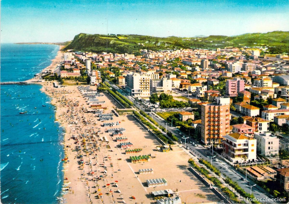Postkarten: Postal Pesaro Italia - Vista A&eacute;rea de la Playa y Costa Adri&aacute;tica