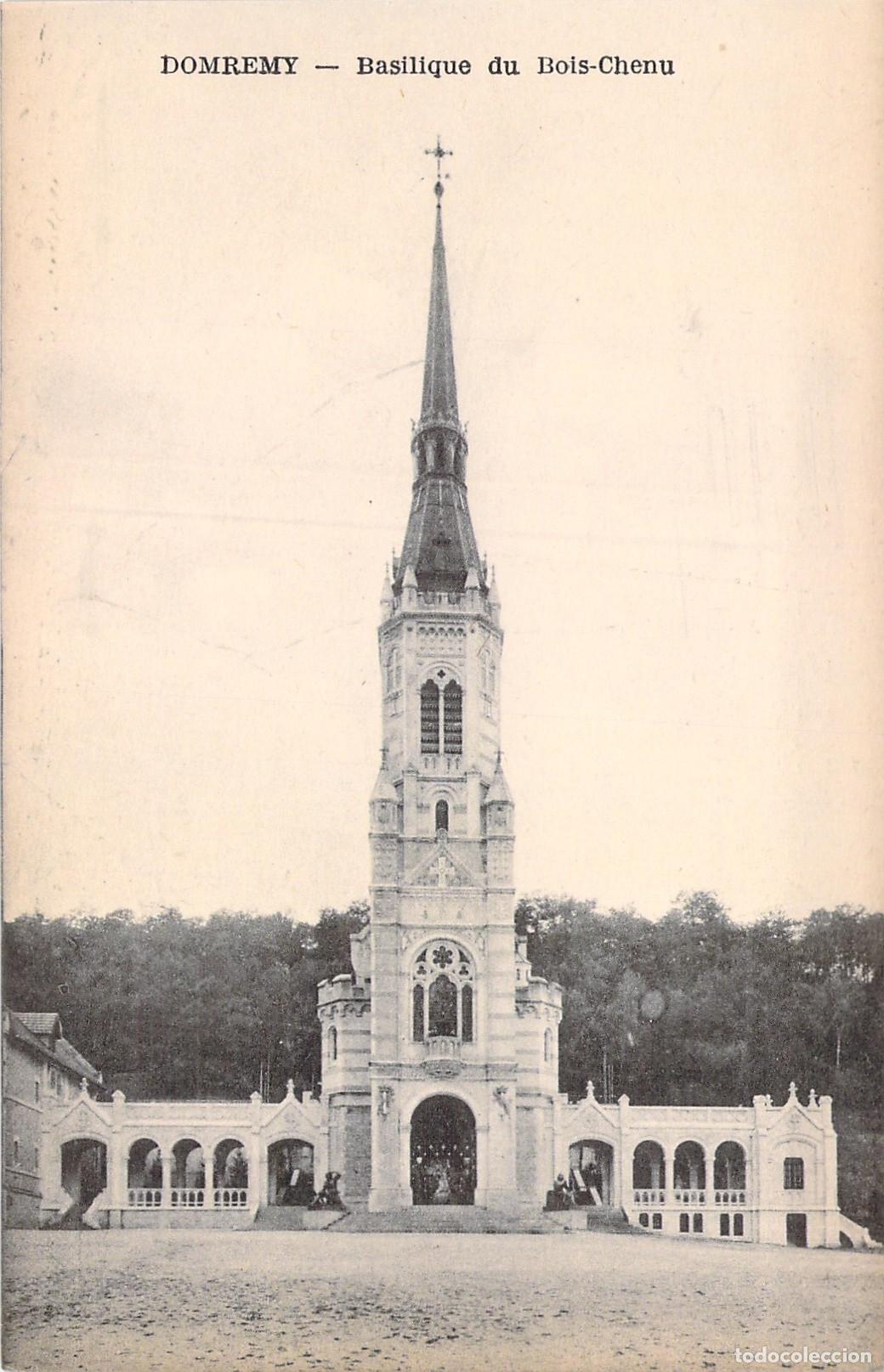 Cartes Postales: Postal Domremy Francia - Bas&iacute;lica del Bois-Chenu - Campanario Arquitectura Religiosa