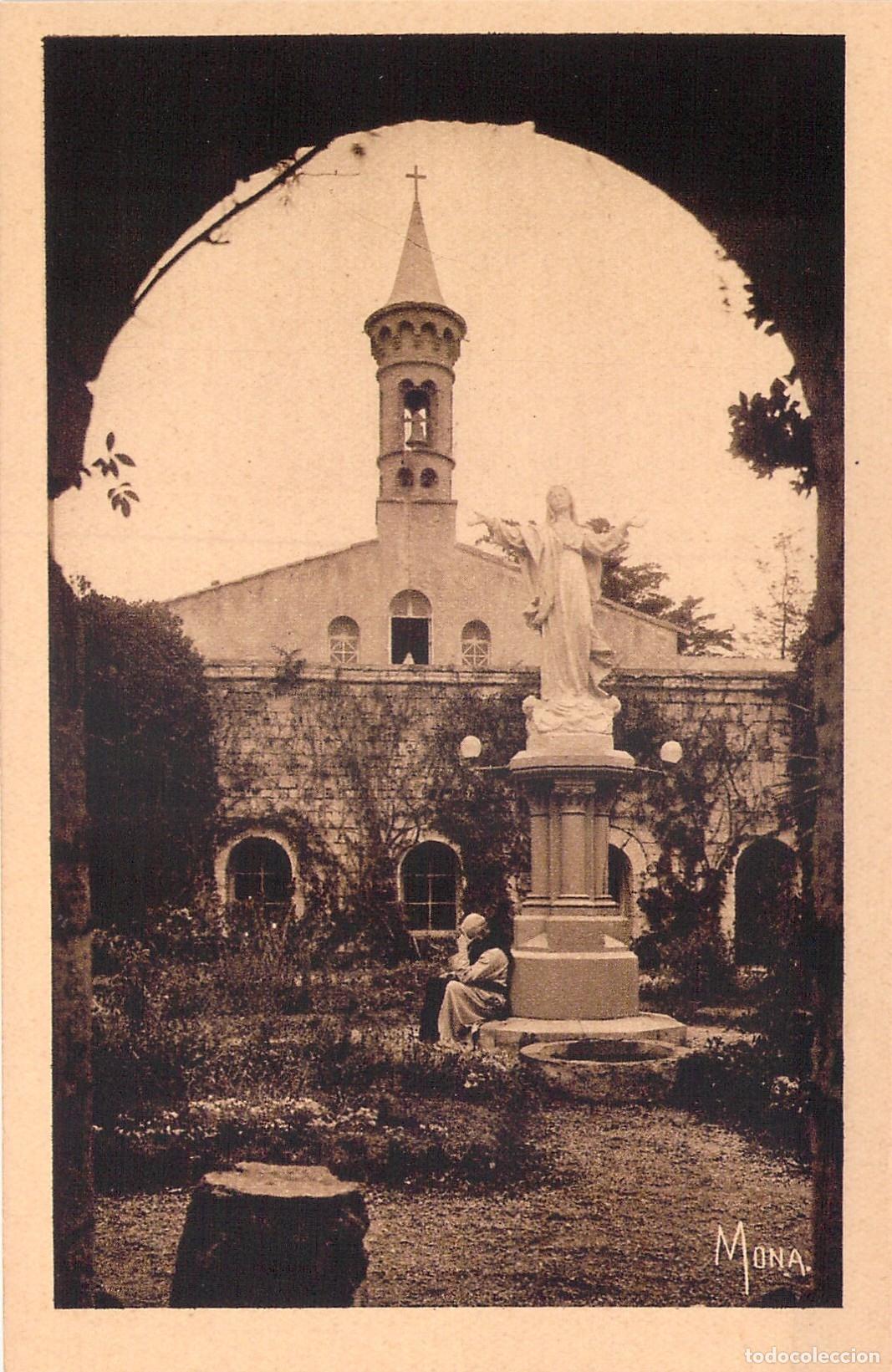 Postcards: Postal Isla Saint-Honorat, Jard&iacute;n de la Virgen del Viejo Claustro, Francia