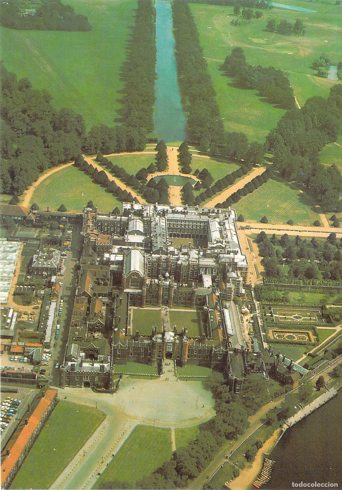 Postales: Postal Palacio Hampton Court, Londres - Espectacular Vista A&eacute;rea