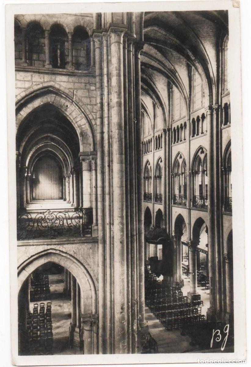 Postkarten: Postal principios del XX- Noyon-Interior de la Catedral-Francia-circulada-