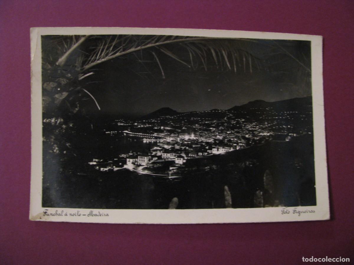 Cartes Postales: POSTAL FOTOGRAFICA DE PORTUGAL. MADEIRA, FUNCHAL A NOITE. FOTO FIGUEIRAS. CIRCULADA 1958