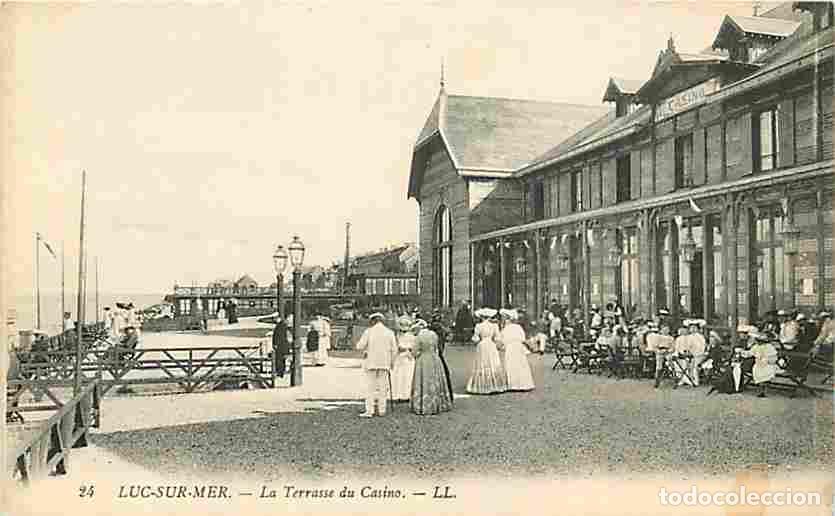 Cartes Postales: France - 14 - Luc sur Mer - La Terrasse du Casino - Anim&eacute;e - CPA - Voir Scans Recto-Verso
