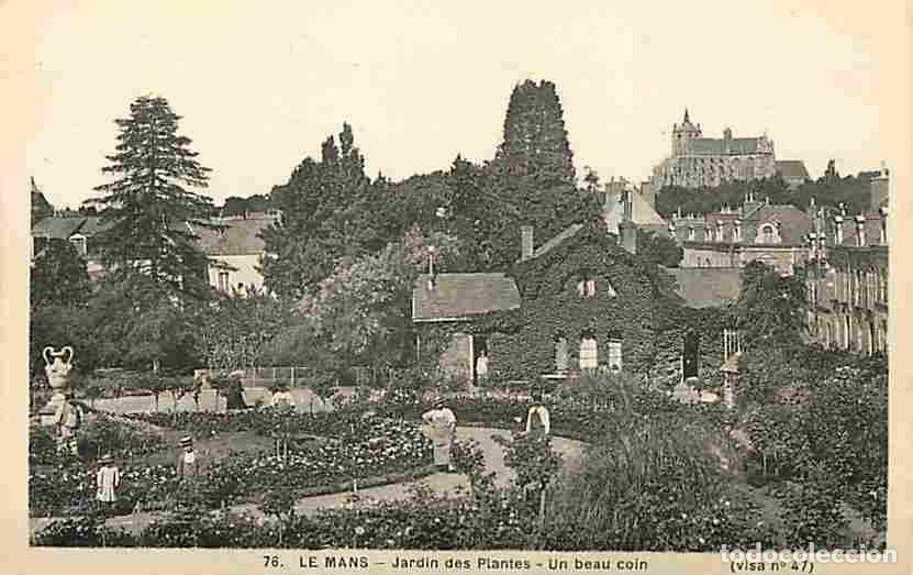 Postkarten: France - 72 - Le Mans - Jardin des Plantes - Un beau coin - Anim&eacute;e - Jardiniers - Petit Pli - CPA -