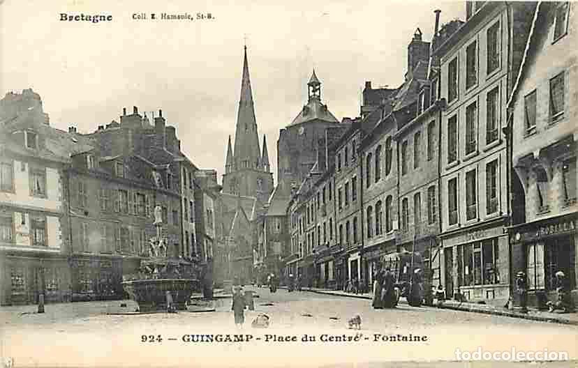 Cartoline: France - 22 - Guingamp - Place du Centre - Fontaine - Anim&eacute;e - CPA - Voir Scans Recto-Verso