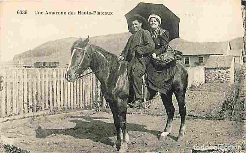 Postcards: France - 66 - Pyr&eacute;n&eacute;es Orientales - Une Amazone des Hauts Plateaux - Anim&eacute;e - Chevaux - Folklore - C