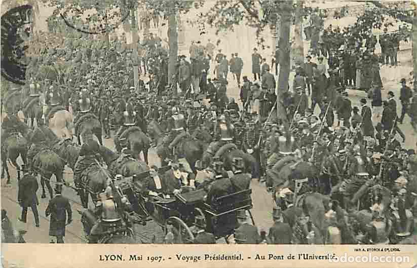 Postkarten: France - 69 - Lyon - Mai 1907 - Voyage Pr&eacute;sidentiel - Au Pont de l'Universit&eacute; - Anim&eacute;e - CPA - Voir