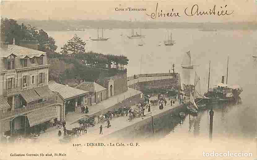 Cartoline: France - 35 - Dinard - La Cale - Anim&eacute;e - Bateaux - Pr&eacute;curseur - Etat Coin inf&eacute;rieur droit pli&eacute; - CP