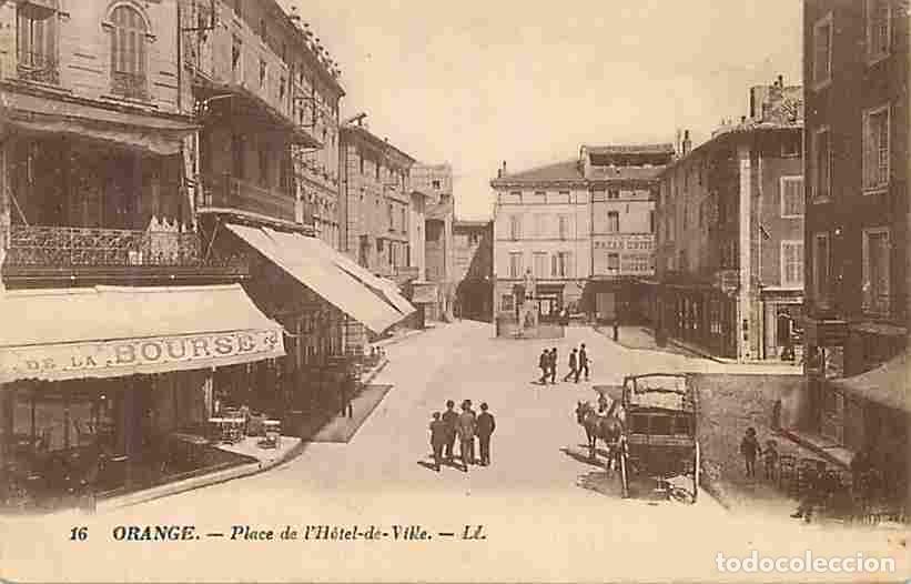 Cartoline: France - 84 - Orange - Place de l'Hotel de Ville - Anim&eacute;e - CPA - Voir Scans Recto-Verso