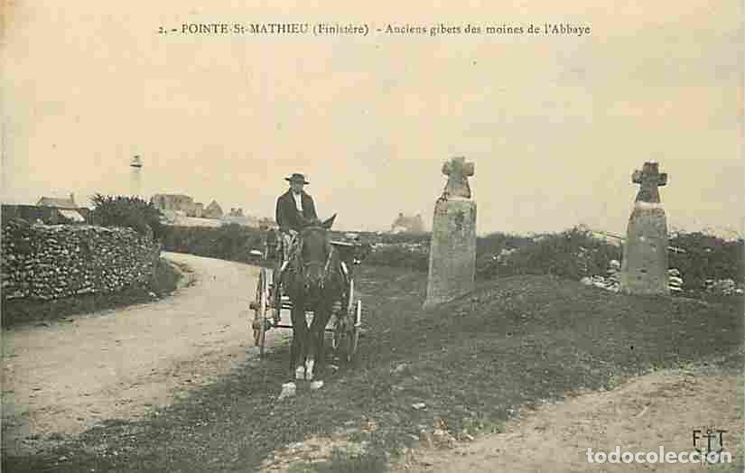 Postkarten: France - 29 - Pointe Saint Mathieu - Anciens gibets des Moines de l'Abbaye - Anim&eacute;e - Chevaux - CPA