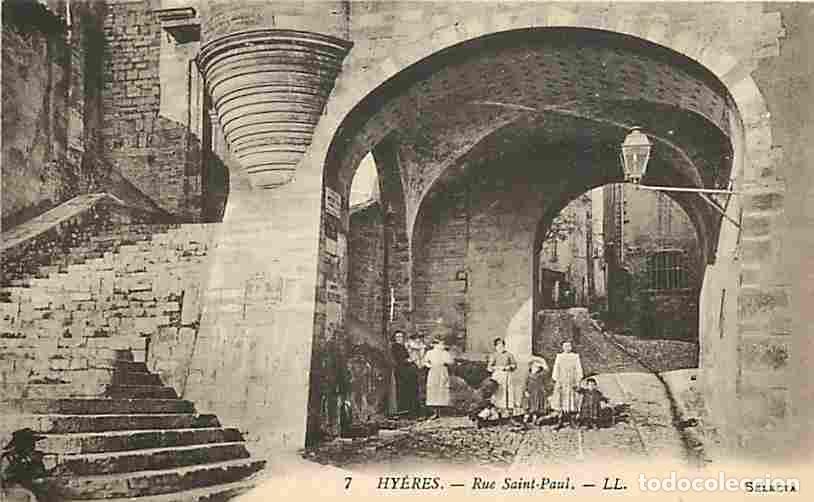 Postkarten: France - 83 - Hy&egrave;res - Rue Saint Paul - Anim&eacute;e - CPA - Voir Scans Recto-Verso